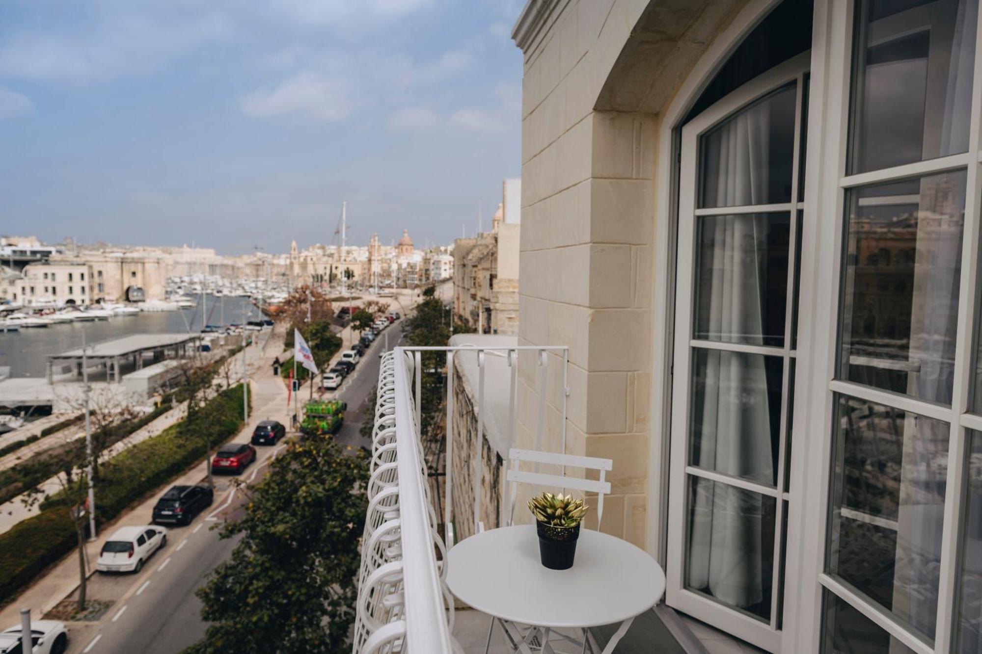 Dock 1 Boutique Hotel Cospicua Екстериор снимка